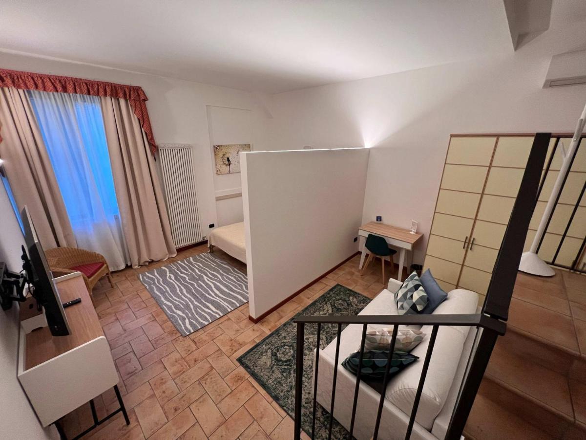 Palazzo Brando - Living Apartments Treviso Buitenkant foto