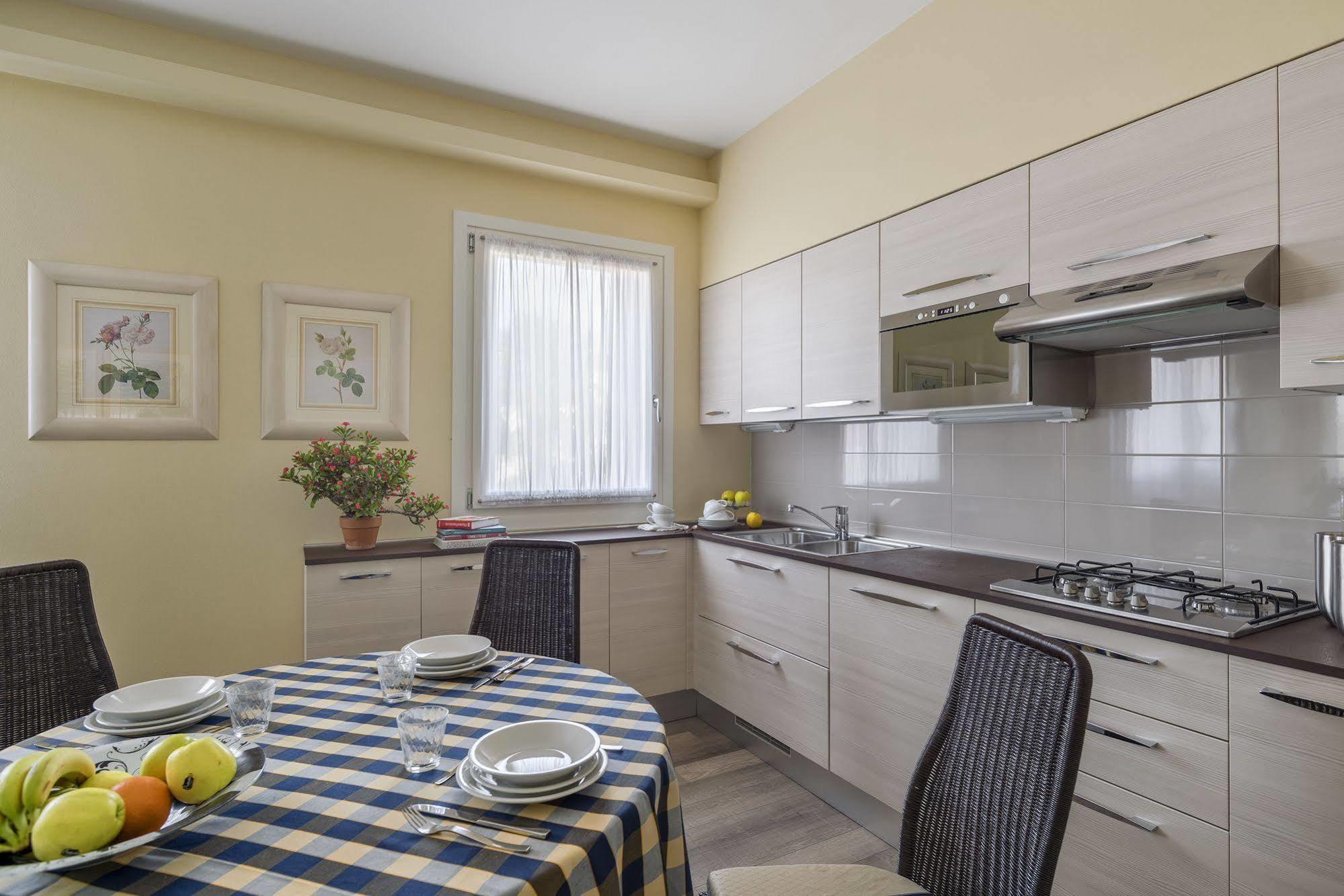 Palazzo Brando - Living Apartments Treviso Buitenkant foto