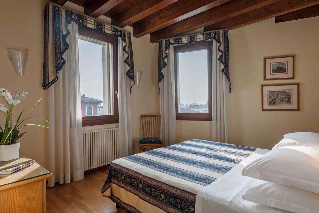 Palazzo Brando - Living Apartments Treviso Kamer foto