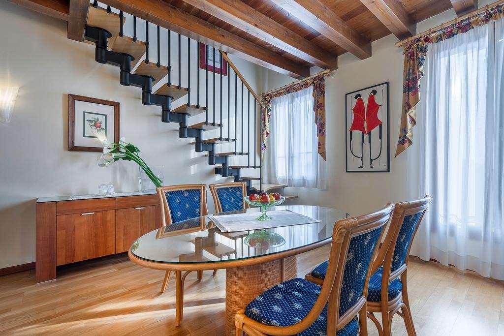 Palazzo Brando - Living Apartments Treviso Kamer foto